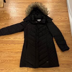 Kenneth Cole Black Quilted Women's Coat with Faux Fur Hood Medium